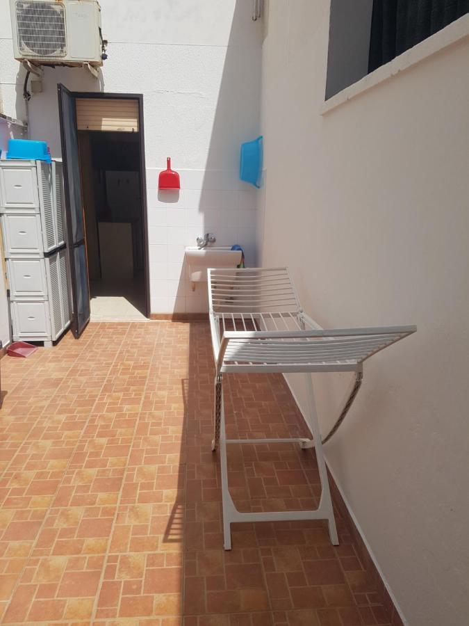 ポルト・チェザーレオ Residenza Caroneヴィラ エクステリア 写真